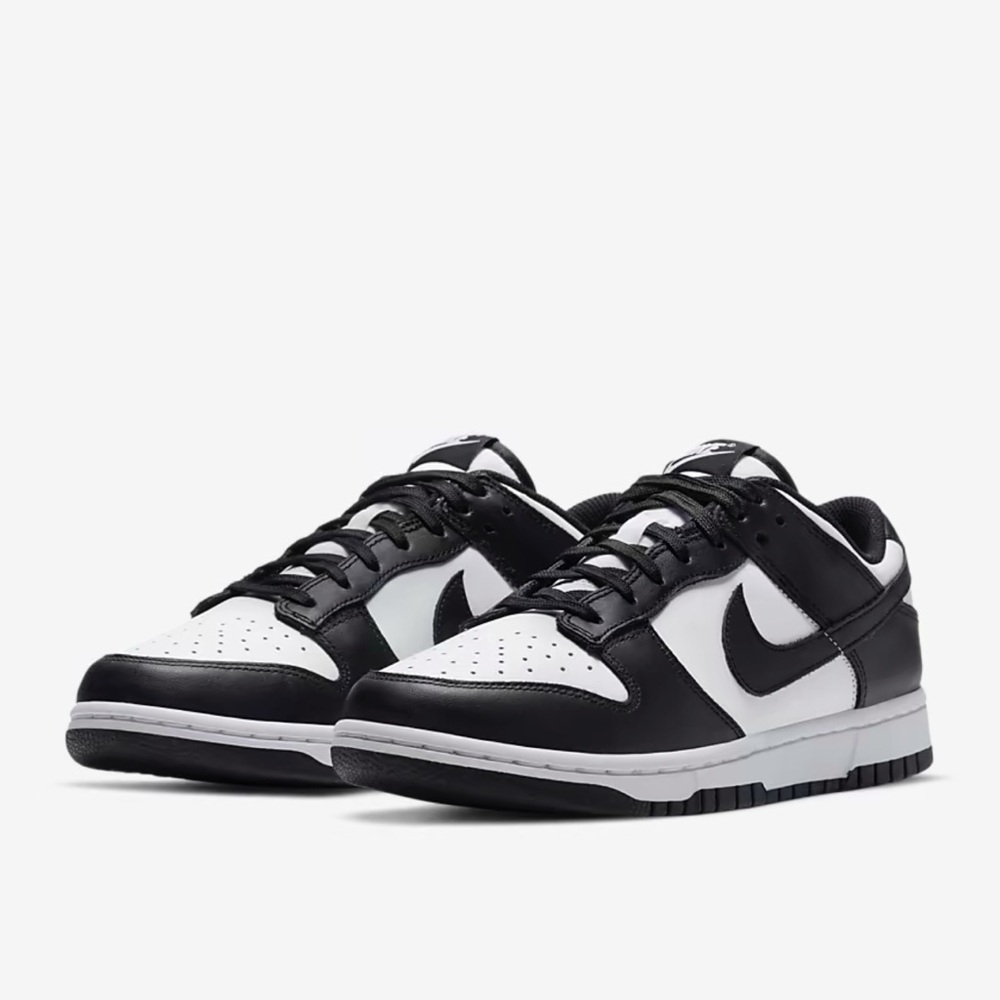 Nike Classic Black and White Panda Dunks